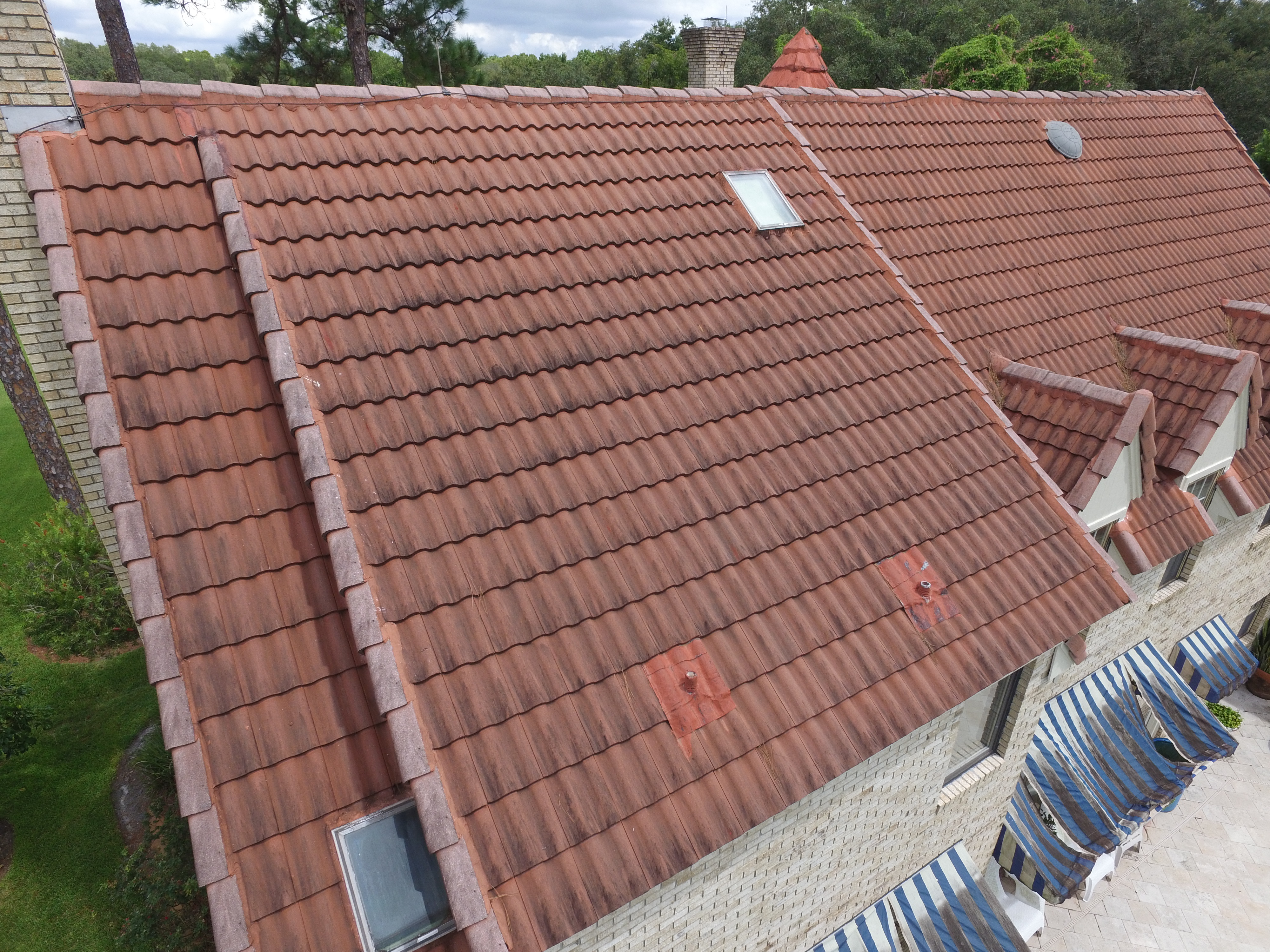 Tile Roof - 18/12 Pitch