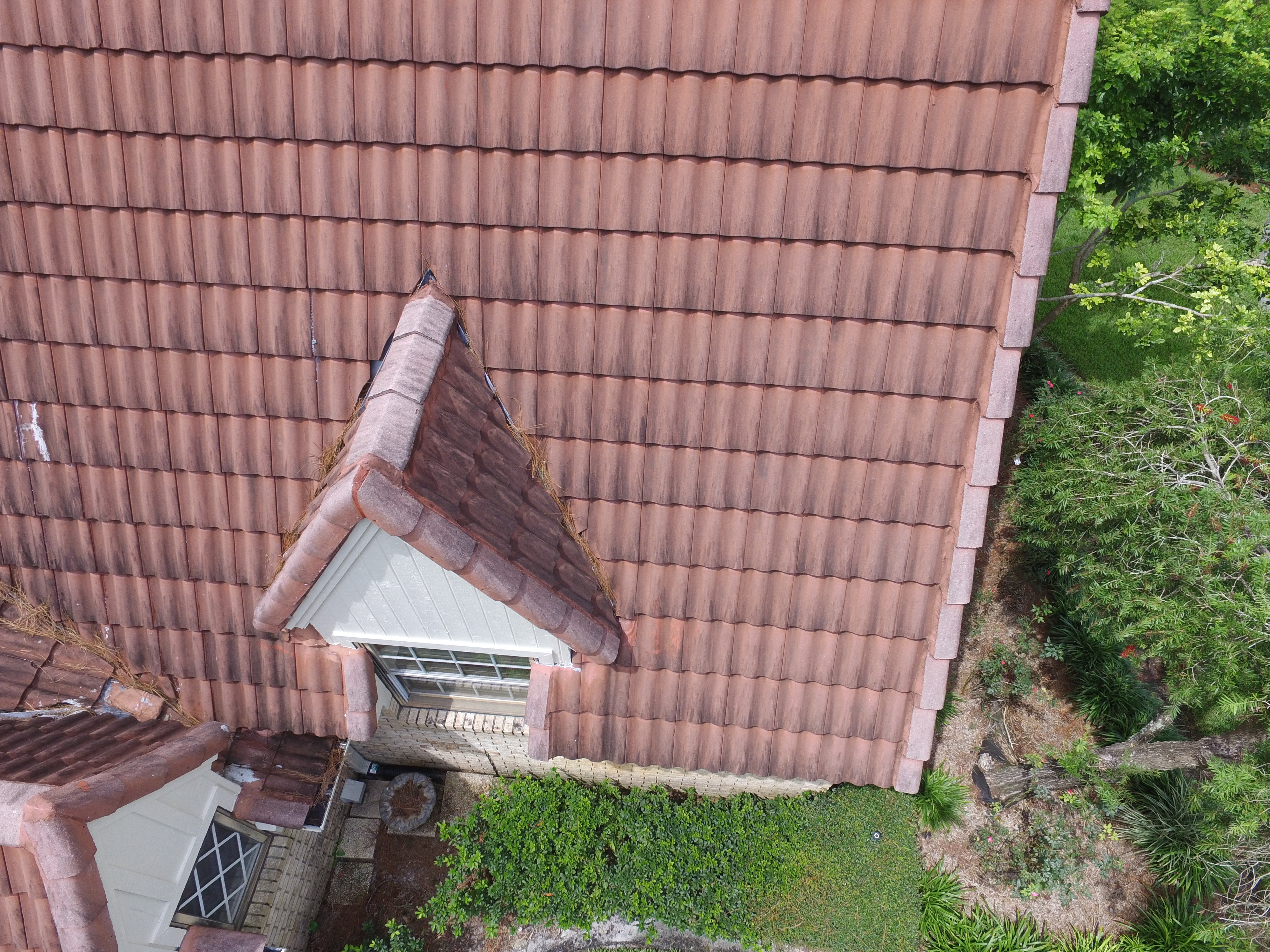 Tile Roof - 18/12 Pitch