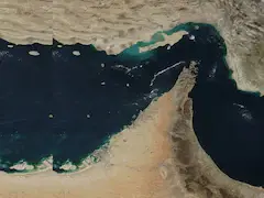 Gulf States Welcome US-Iran Peace Deal, Urge Protection of Strait of Hormuz