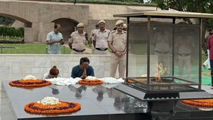 Sonam Wangchuk pays tribute at Mahatma Gandhi's memorial with his wife, Gitanjali J Angmo, before departing for Ladakh.