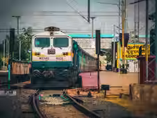 All-women gang arrested for planned dacoity on Siddeshwar Express