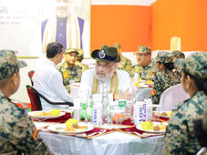 Amit Shah Reviews Border Security in Tripura, Announces Smart Border Initiative
