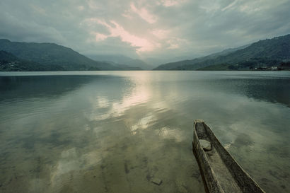 Phewa Lake in the south of the Pokhara valley. Nepal, 1990.