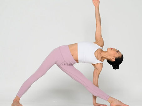 Day 2 of #pure5pillars is Grounding – The Earth Element (Standing or Seated Pose)