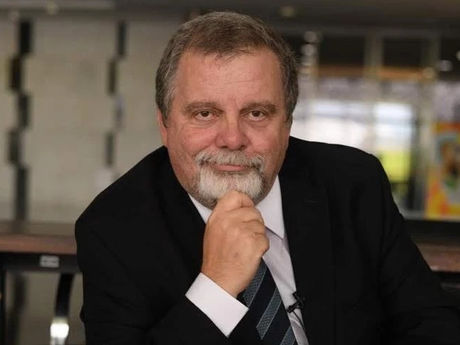 Renomado Cientista Político Paulo Kramer é entrevistado por papanduvenses em Live