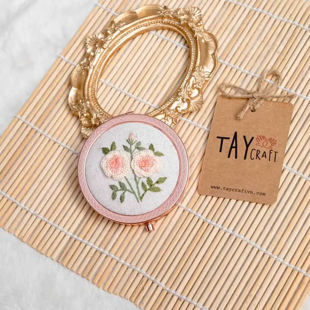 Gương mini thêu tay thủ công Misaki