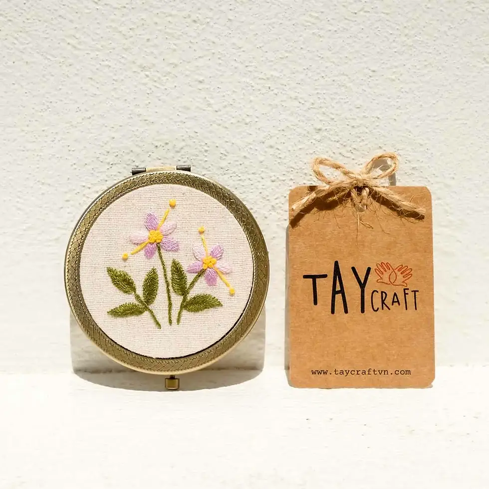 Hình thu nhỏ: Gương mini thêu tay thủ công Wild Flora