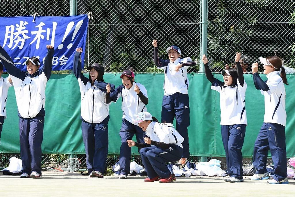 女子8