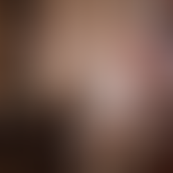 Emma Roberts Home Decor