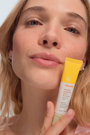 Inside the Magnolia Bakery and Glossier Banana Pudding Balm Drop