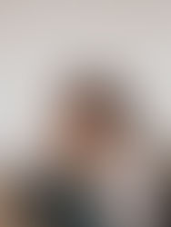 Using Rosemary Oil to Strengthen and Grow Hair - Does It Work?