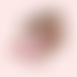 Sarah Pidgeon For Rhode Why This Campaign Feels So Smart Right Now