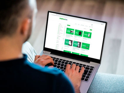 Por que técnicos certificados fazem toda a diferença: uma conversa com a instrutora Ângela, da Intelbras