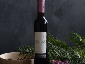 INTERNO CON Ushas | passito dolce