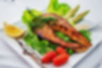 Carne y ensalada