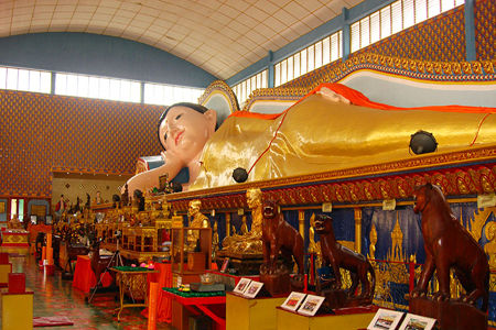 Reclining Buddha Temple