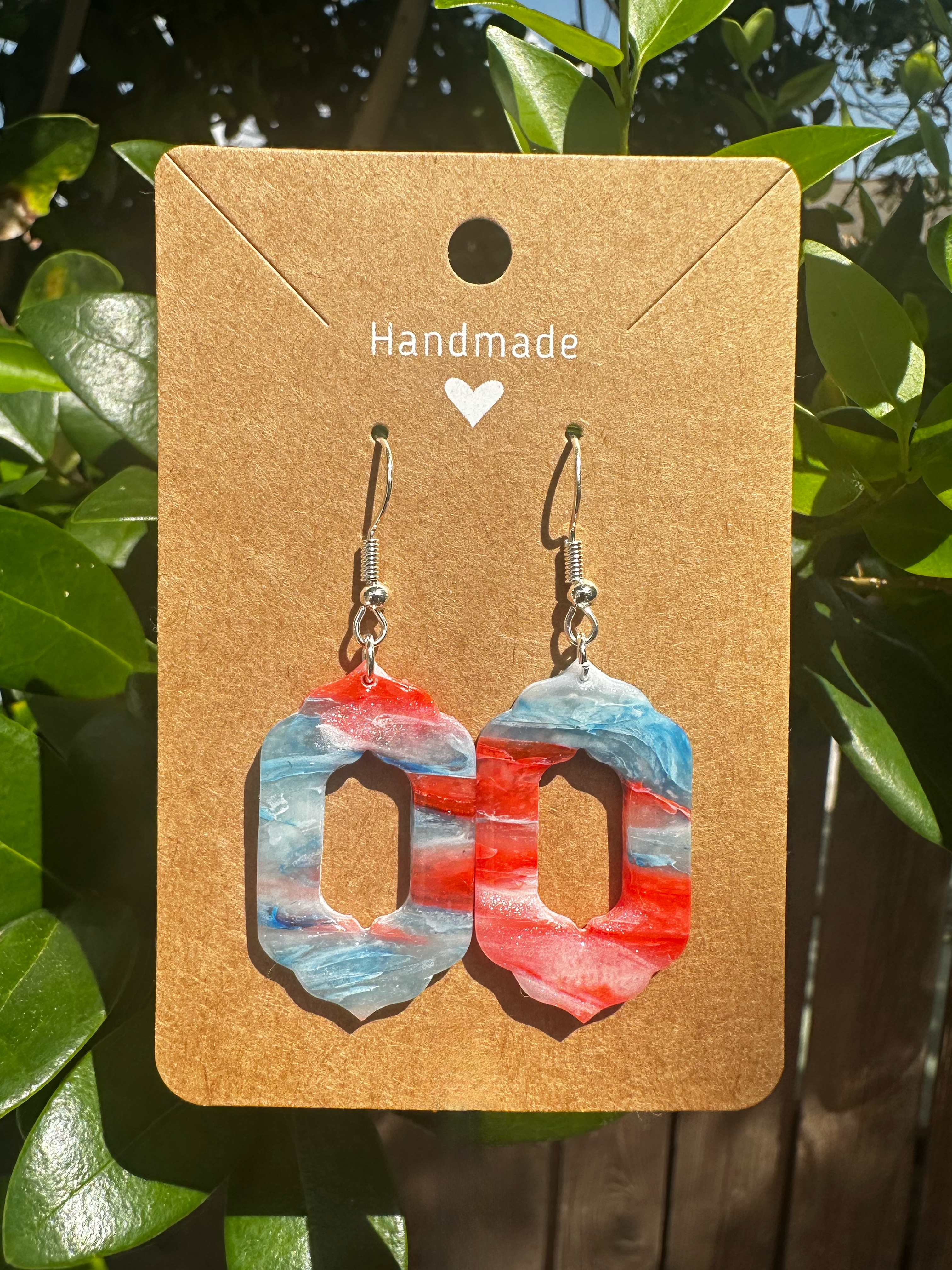 Red White & Blue - Keyhole