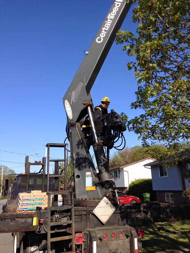boom arm operator