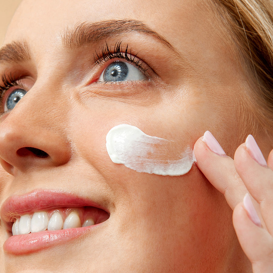 Thumbnail: Multi-Protection Day Cream SPF15 50ml