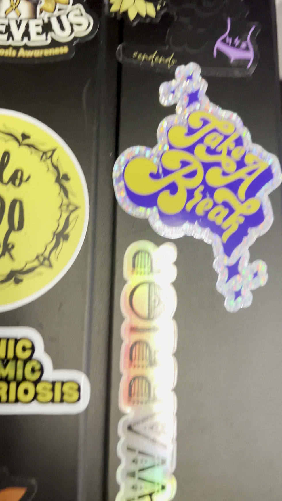 Miniatura: "Endo Bold" Endometriosis Awareness Sticker
