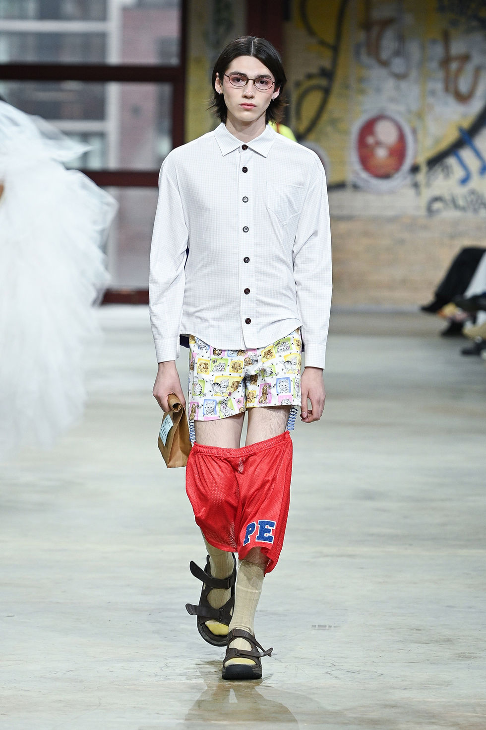 Thumbnail: Pantsed Shorts