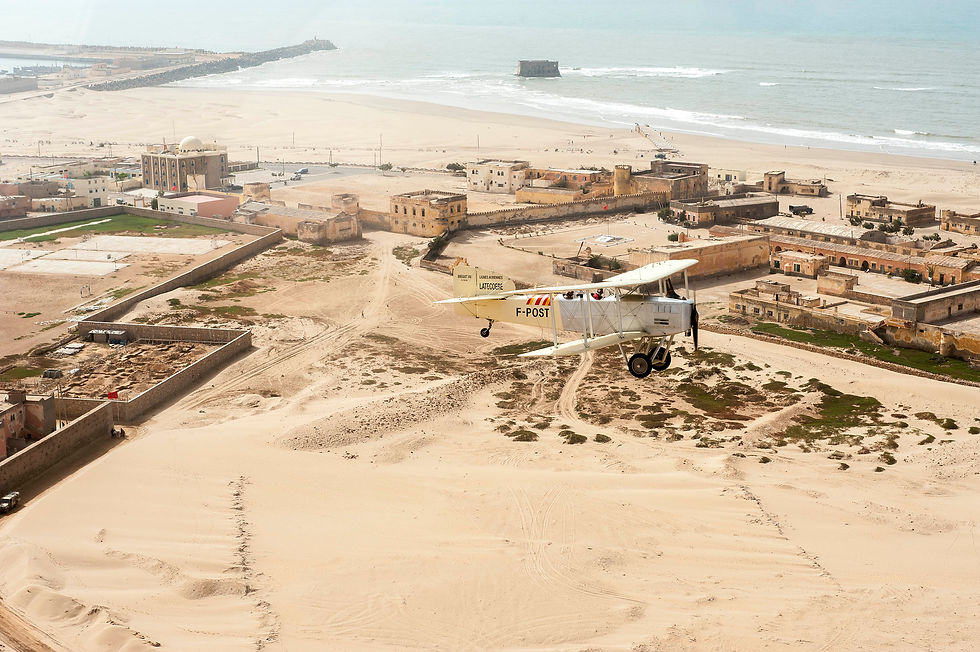 Événement majeur pour Tarfaya, après huit décennies d’absence, l’avion du Petit Prince est de retour en ce lieu où la légende est née, Cap Juby. E.B.