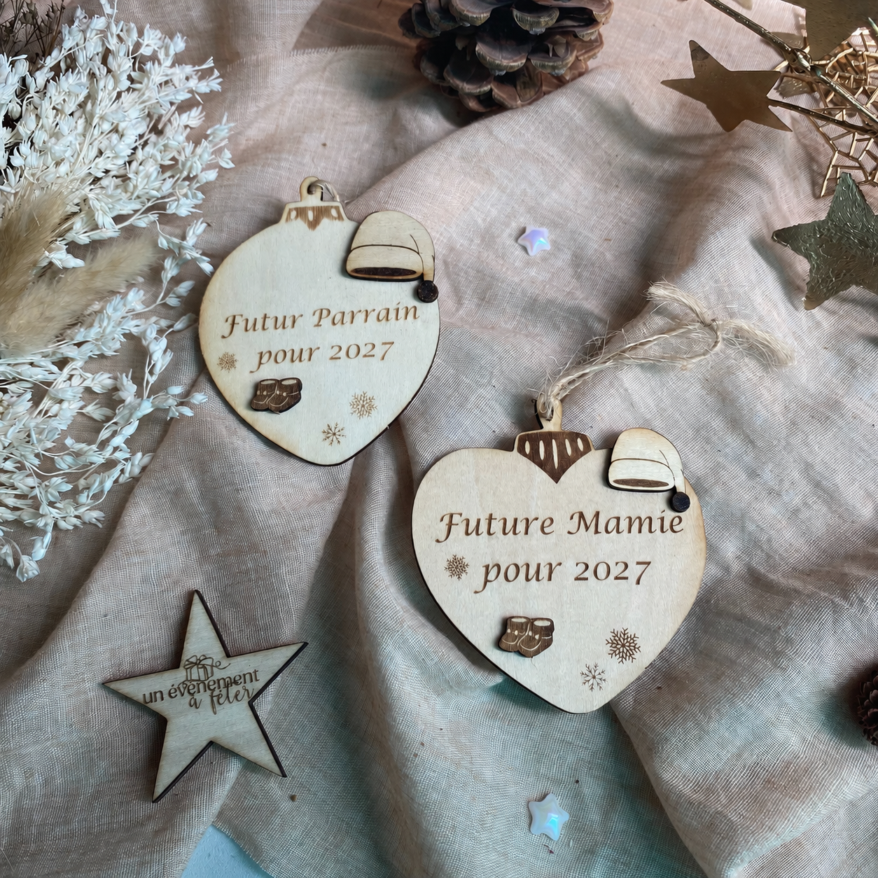 Boule de Noël- Bois - Annonce grossesse Parrain Marraine Mamie Papi