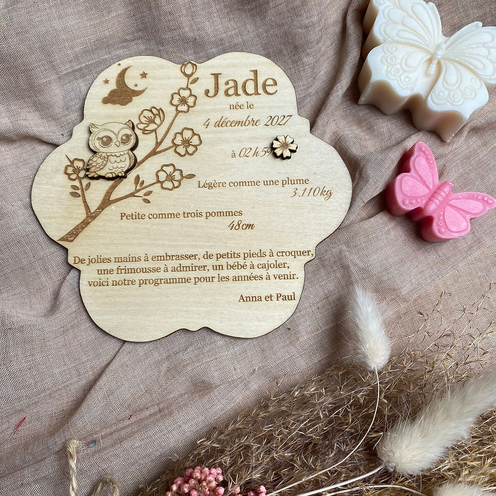 Faire-part naissance en bois fleur et chouette