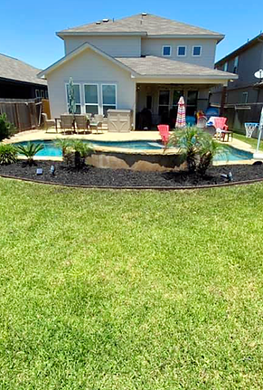 Dhud Landscaping Pool.png