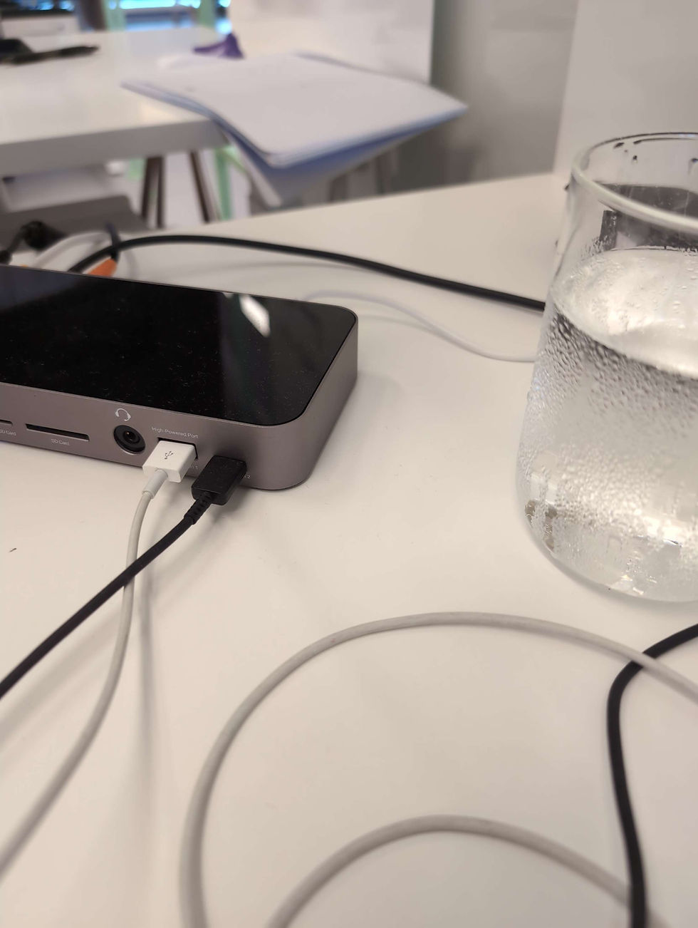 Thumbnail: Cables