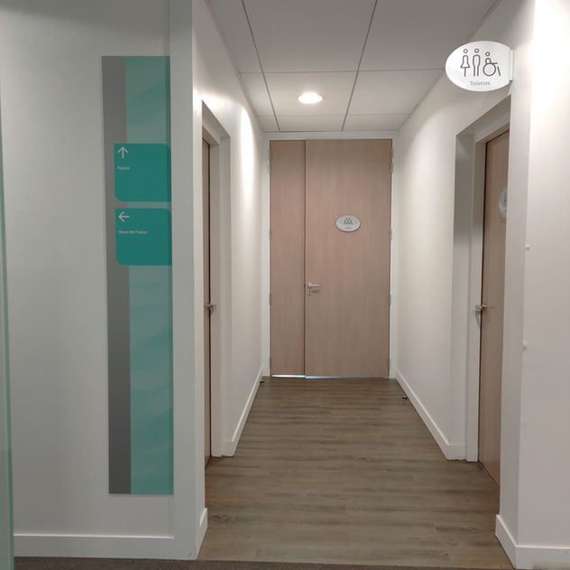 Panneau mural, plaque de porte et panneau drapeau Gamme Infinity Elipsis Modulex