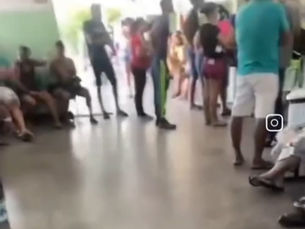 POPULAÇÃO PASSA POR SUCESSÃO DE ABSURDOS, HUMILHAÇÕES, SOFRIMENTOS E VERGONHA NO HOSPITAL MUNICIPAL DE SIMÕES FILHO