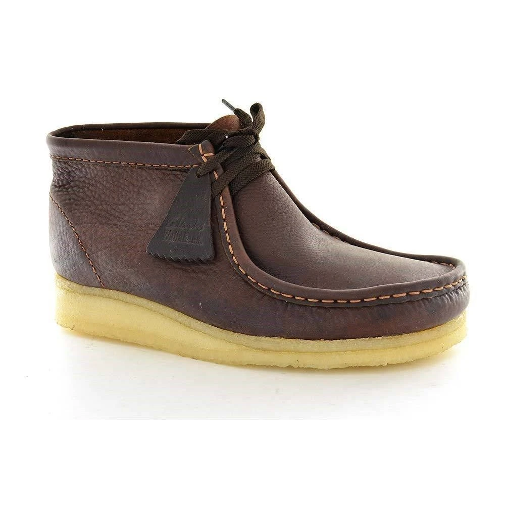 clarks wallabee boot brown oily leather