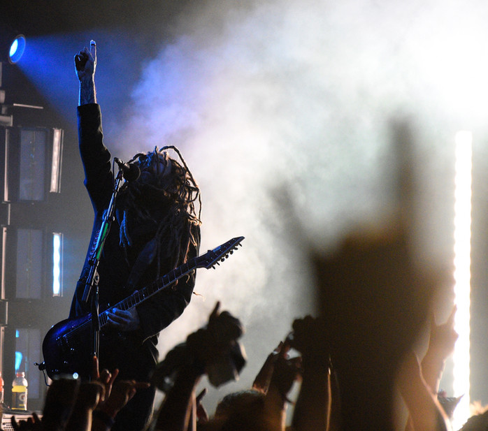 KORN, Staind and '68 Hit the Beach