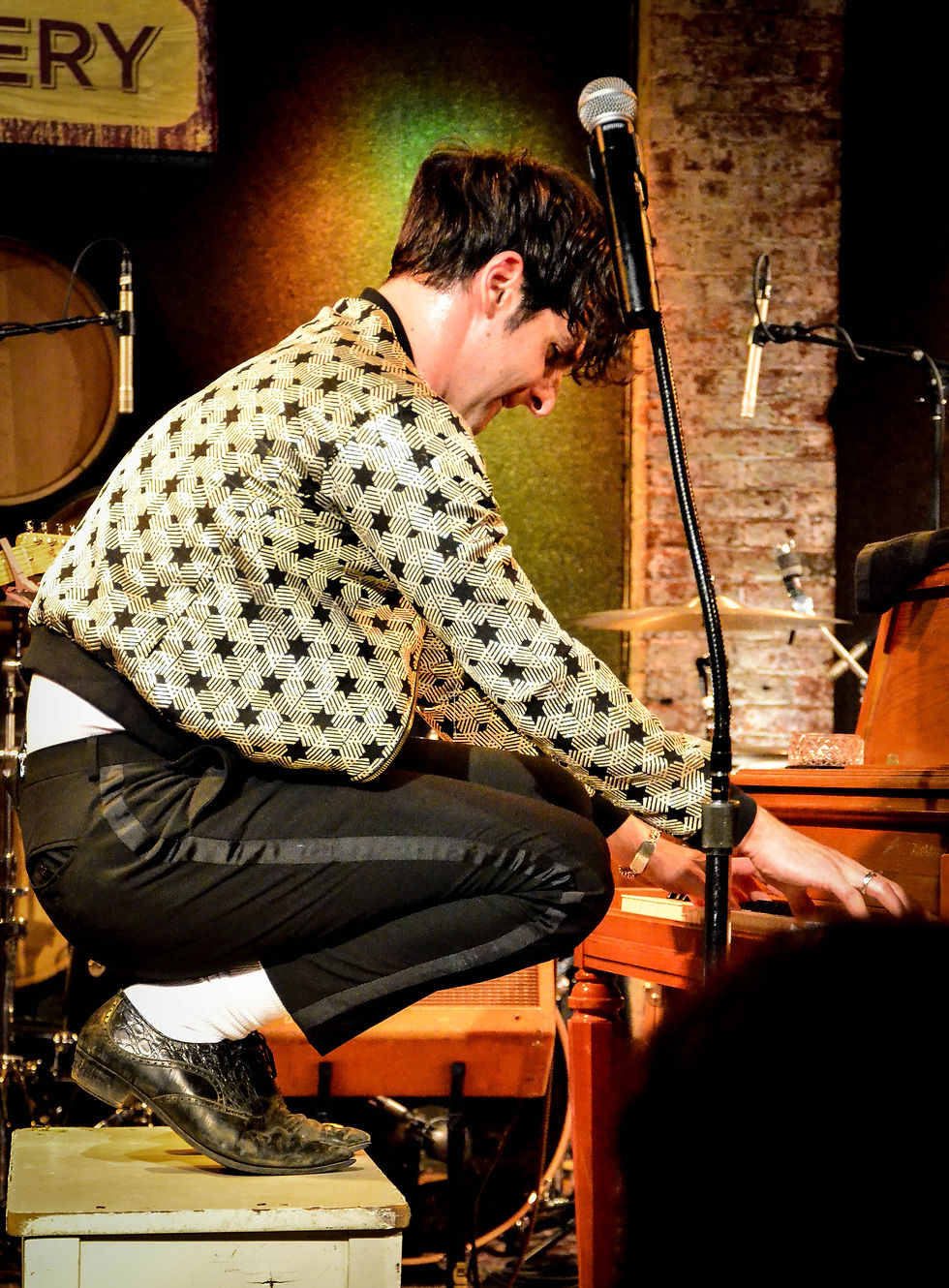 Adam Weiner, Low Cut Connie