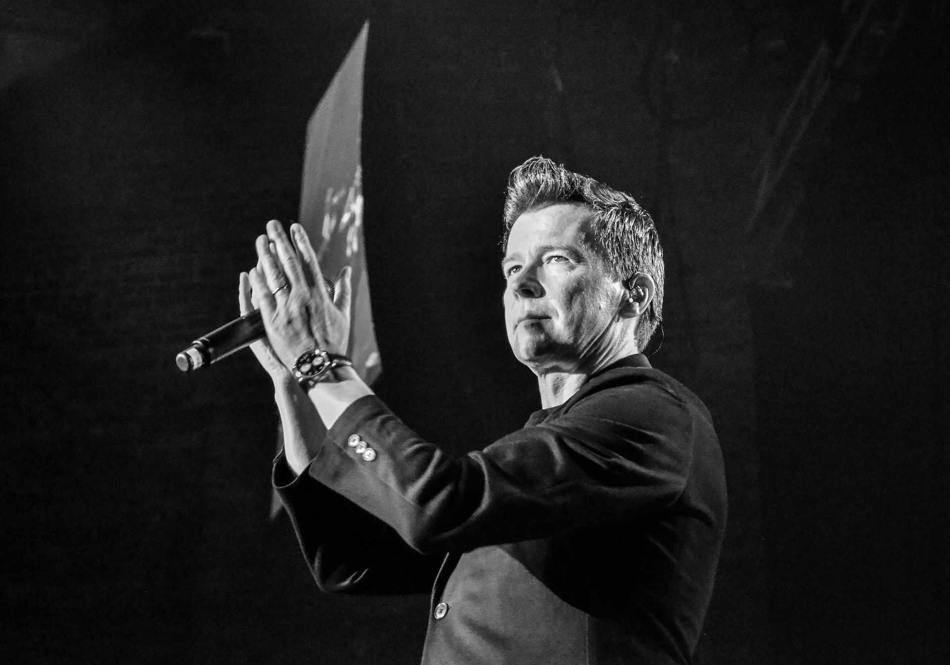 Rick Astley (5)