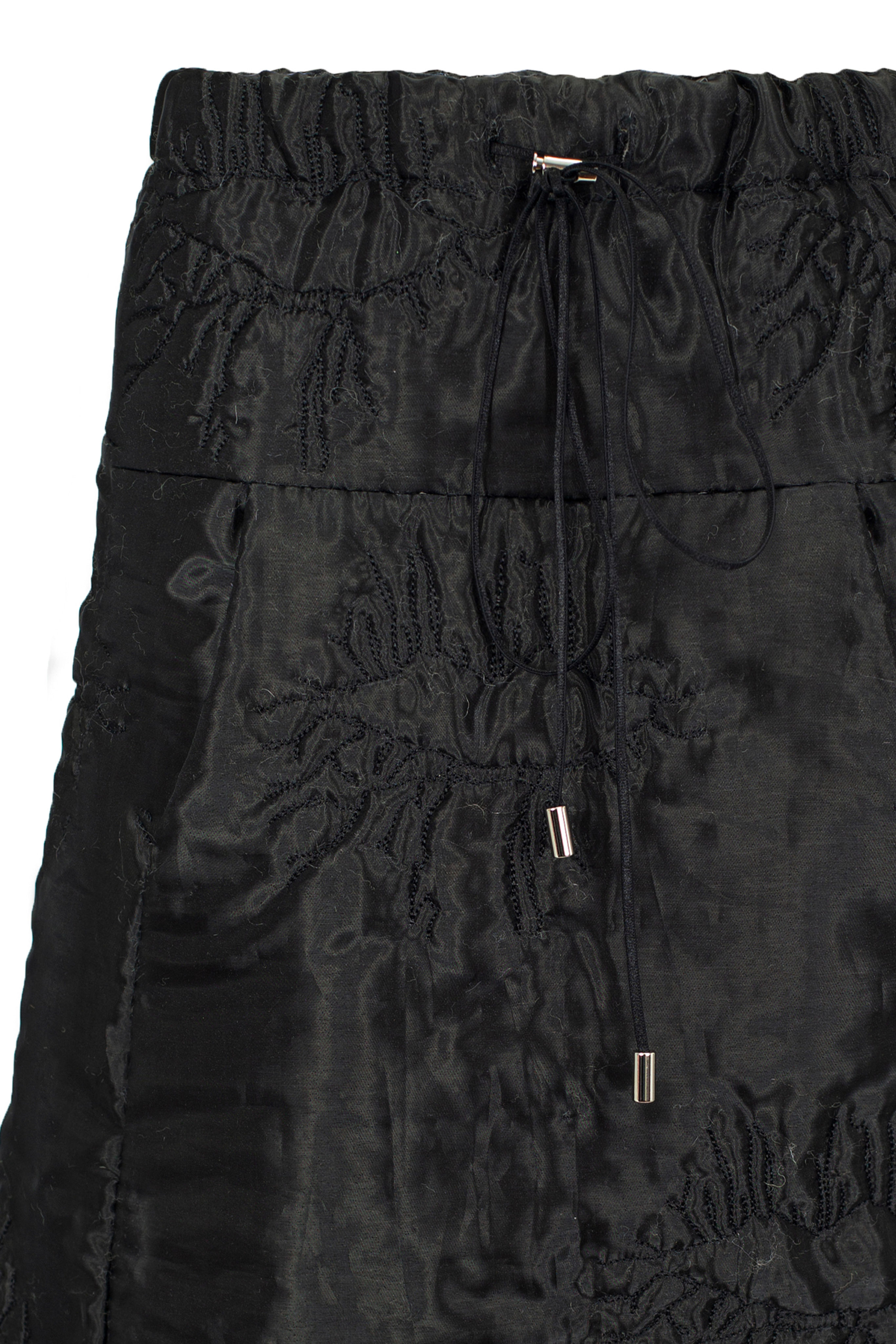 BLACK "LIPS" TRAPEZE SKIRT