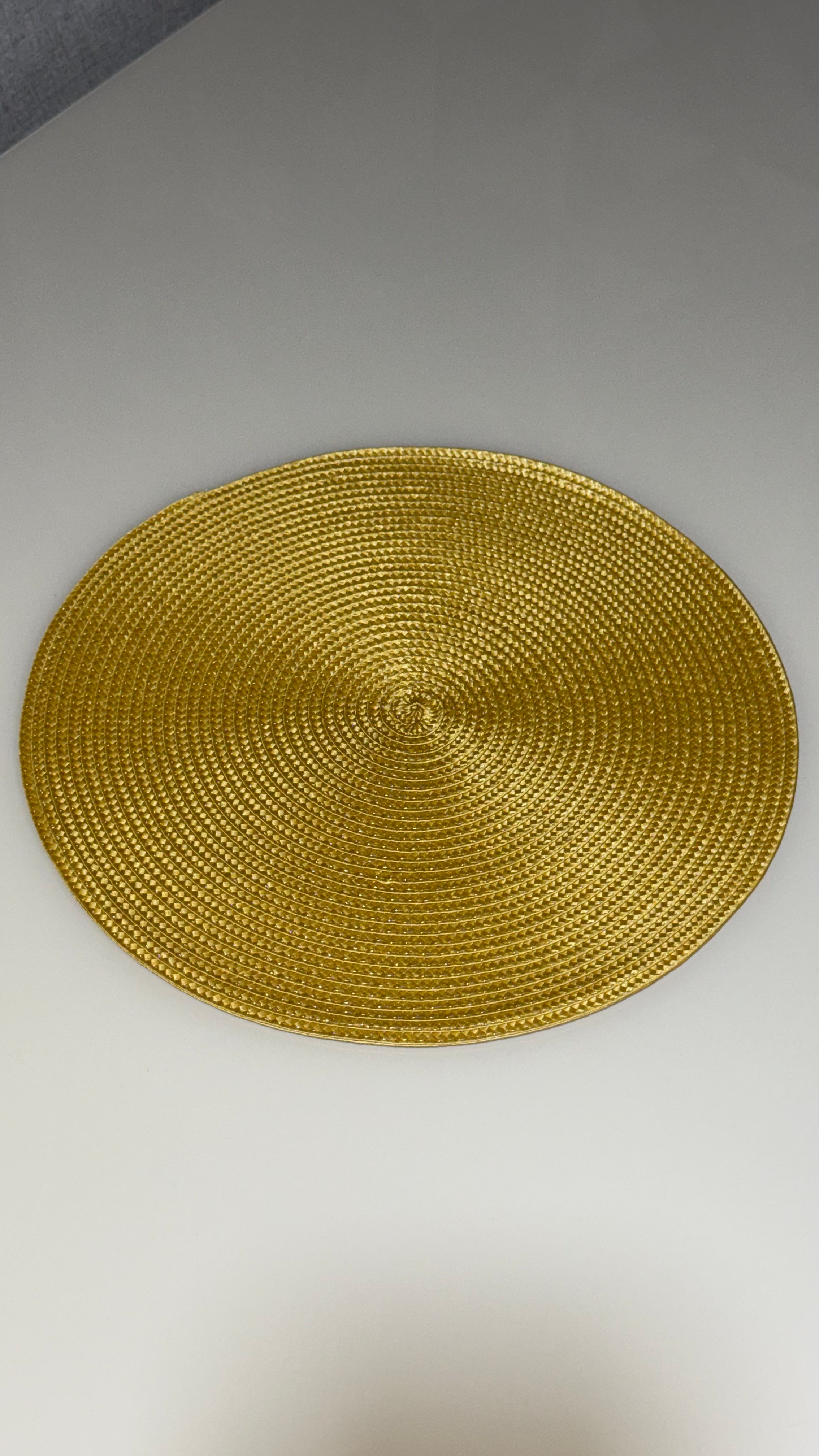 Lugar americano dourado