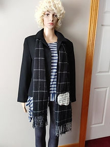 black white scarf 2.jpg