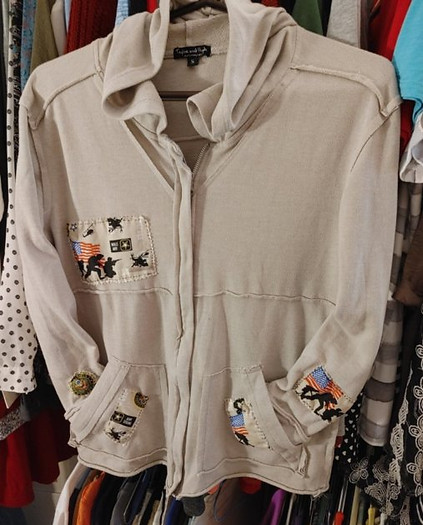 army gray sweatshirt 1.jpg