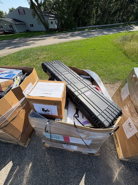 Items in a Liquidation Pallet