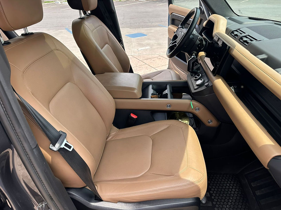 Miniatura: LAND ROVER DEFENDER SE PHEV 2025🏷️TM