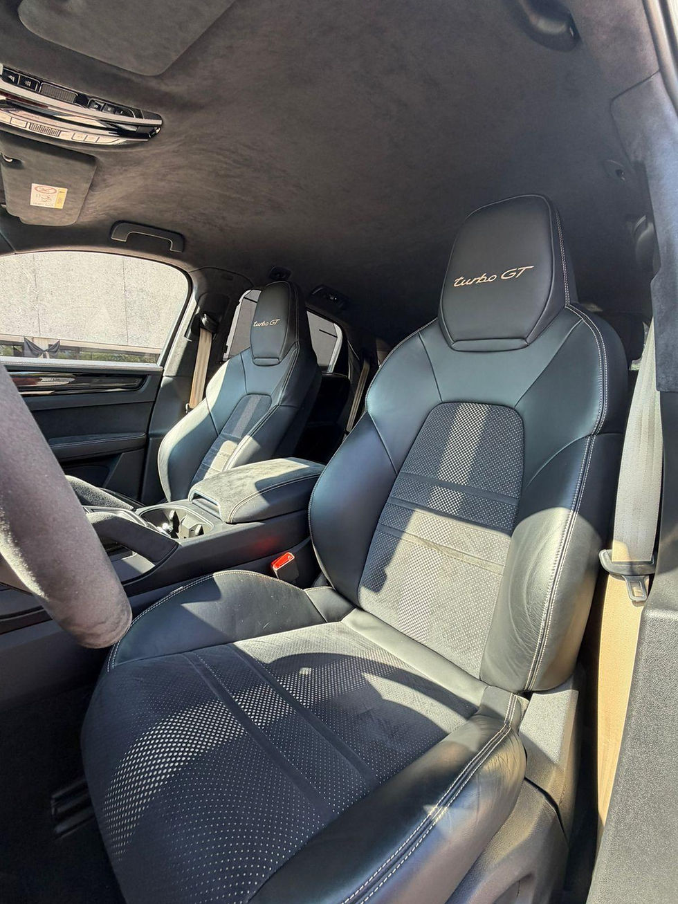Miniatura: PORSCHE CAYENNE TURBO GT 2023🏷️HM