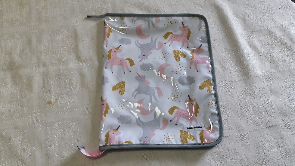 Miniatura: CARPETA A4 CON CIERRE (4 divisiones)