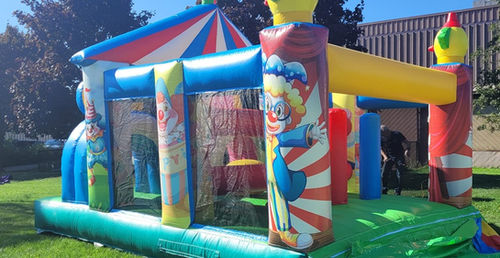 Circus-themed bouncy house inflatable