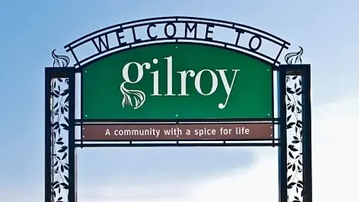 Gilroy-ca-luxury-porta-potty-trailer-rental.webp