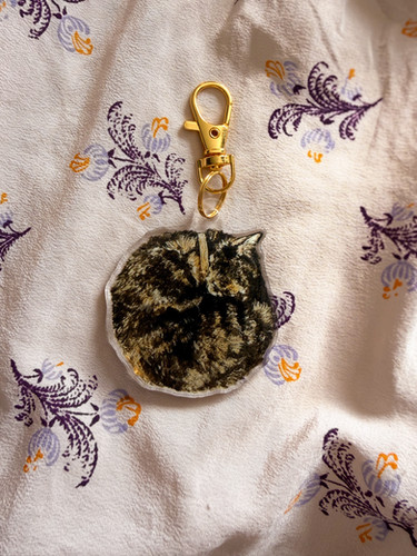 tortoiseshell cat keychain | Love, Amy