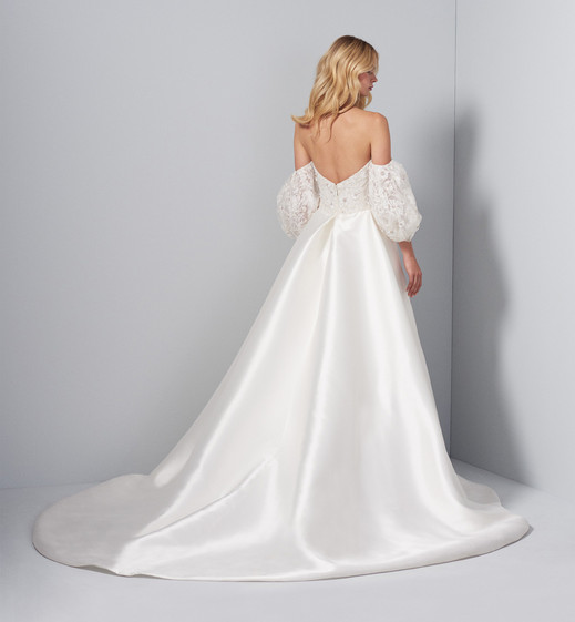 allison-webb-bridal-spring-2020-style-42012-sinclaire_0.jpeg