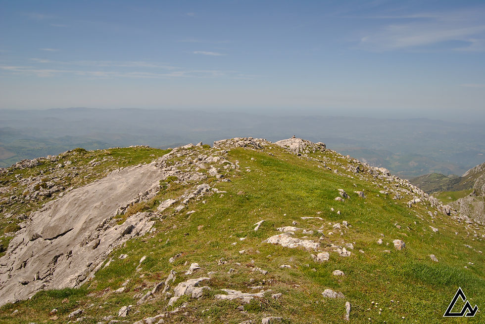 Pico Garma (1622 m)