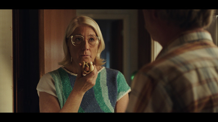 lotta tejle som barbro, mats blomgren som stickan.jpeg